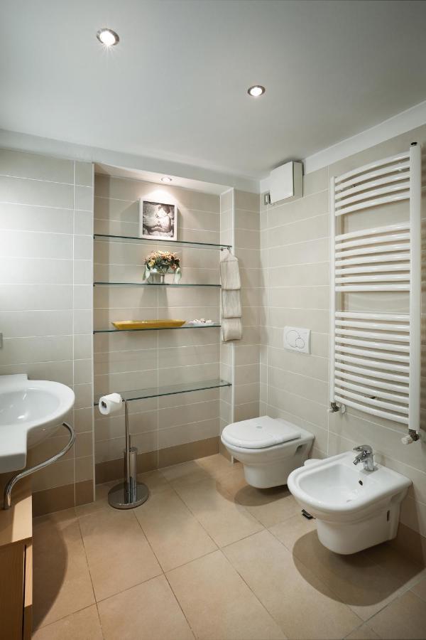 La Casa Del Fotografo Apartment เวโรนา ภายนอก รูปภาพ